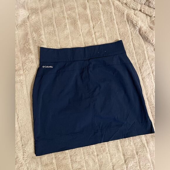 Columbia Advanced Repellence Casual Blue Omni-Shield Skort - Picture 2 of 6